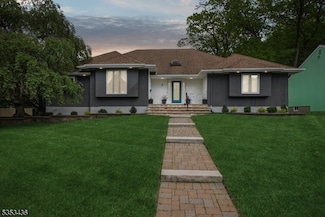 2 Reid St, West Orange, NJ 07052