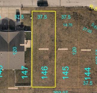 2064 Wexford Green Way, Belleville, IL 62220