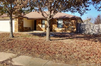 4520 W Lansing St, Broken Arrow, OK 74012