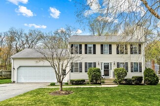 15 Candleberry Ln, Attleboro, MA 02703