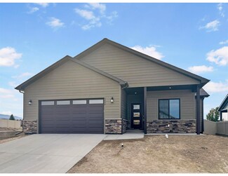 3330 Kestrel Loop, Montrose, CO 81401