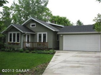 19 3rd Ave SE, Elbow Lake, MN 56531