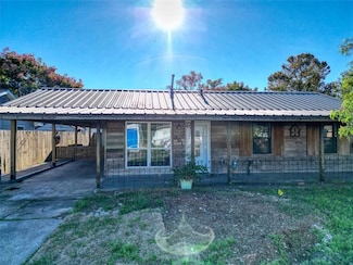 361 Helis Dr, Westwego, LA 70094