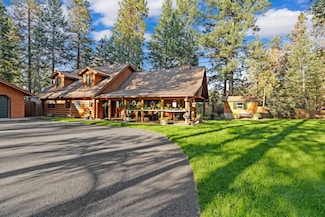 32 Peaceful Ct, Bigfork, MT 59911