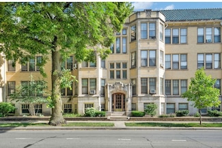 1040 Washington Blvd Unit 2, Oak Park, IL 60302