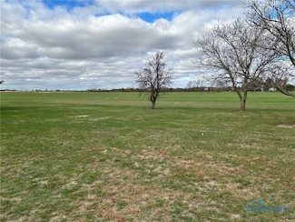 4427 Kilburn Rd, Berkey, OH 43504