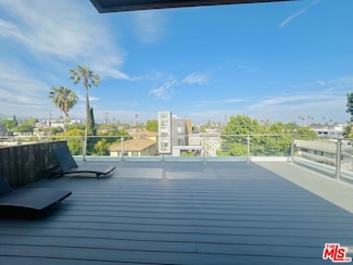 1041 N Spaulding Ave Unit 201, West Hollywood, CA 90046
