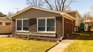 9246 Ewing Ave, Evanston, IL 60203