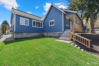 206 W Dakota Ave, Roslyn, WA 98941