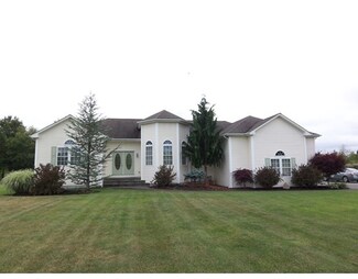 5 Alexandra Dr, Assonet, MA 02702