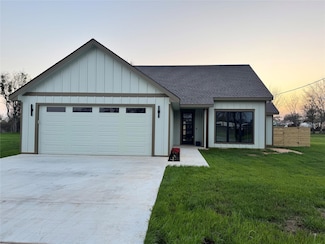 1099 White Tail Cove, Lexington, TX 78947