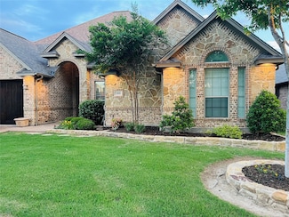105 Troon Dr, Willow Park, TX 76008