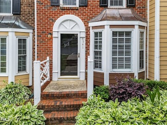 4541 Hershey Ct, Raleigh, NC 27613