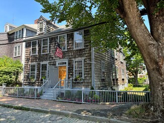 17 N Water St, Nantucket, MA 02554