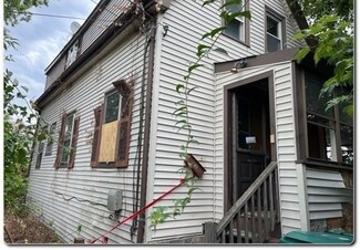 134 Alley St, Lynn, MA 01902
