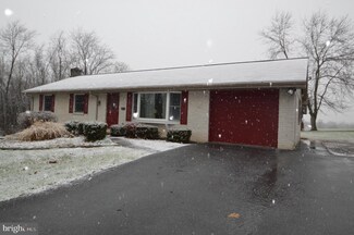 643 Rife Run Rd, Manheim, PA 17545
