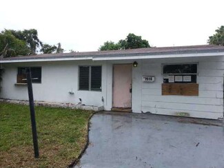 1916 SW 11th Ct, Fort Lauderdale, FL 33312