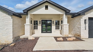 104 Creede St, Boerne, TX 78006