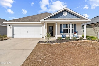 149 Merrion Rd, Southport, FL 32409