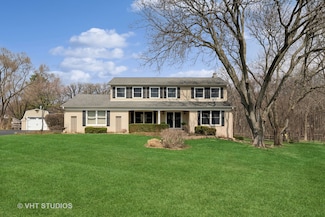 4N916 Middlecreek Ln Unit 1, Saint Charles, IL 60175