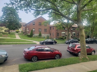 57-47 246th Crescent, Little Neck, NY 11362