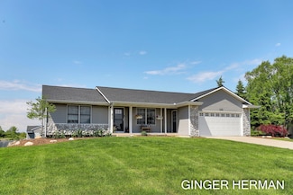 4107 Mallard Ln, Hudsonville, MI 49426