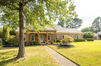 7641 Charstone Dr, Germantown, TN 38138