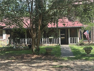 30010 River Rd, Mount Hermon, LA 70450