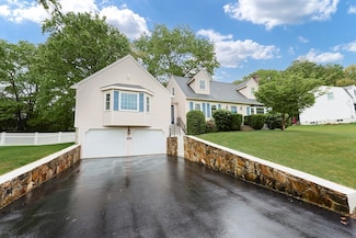 6 Taft Dr, Franklin, MA 02038