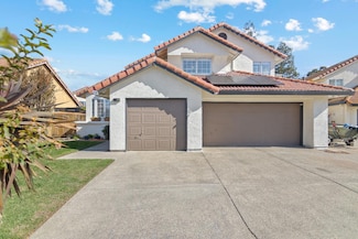 281 Reardon St, Oakdale, CA 95361