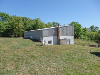 203 Mountain View Dr, Isabella, MO 65676