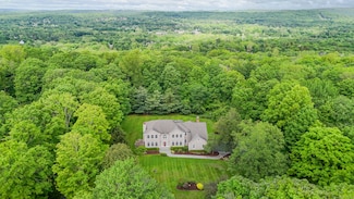 70 Hunters Ridge Rd, Southbury, CT 06488