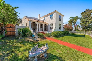 2109 N Indian River Dr, Cocoa, FL 32922