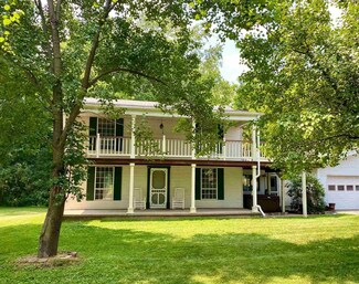 236 N Arnold St, Delphi, IN 46923