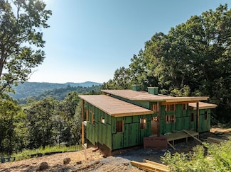 216 Old Orchard Square, East Ellijay, GA 30540