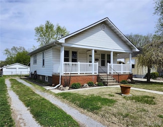 2133 Woodlawn Ave, Granite City, IL 62040