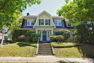 260 College Ave, Staten Island, NY 10314