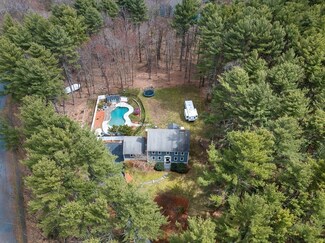 70 South St, Upton, MA 01568