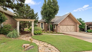 704 Capri Place, Edmond, OK 73034