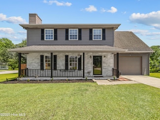 201 Suffolk Ct, Jacksonville, NC 28546