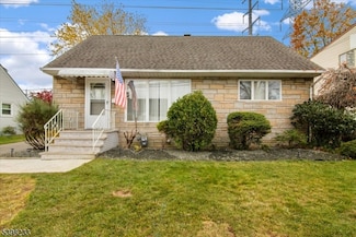 54 Doherty Dr, Clifton, NJ 07013