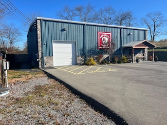16038 Seneca Trail N, Maxwelton, WV 24957
