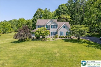 730 Buttermilk Rd, Hellertown, PA 18055
