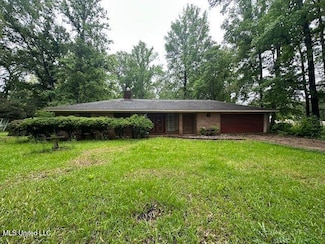 595 Sykes Rd, Jackson, MS 39212