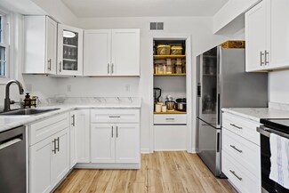1951 N Meridian Rd Unit 80, Tallahassee, FL 32303