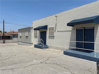 1721 W Century Blvd, Los Angeles, CA 90047