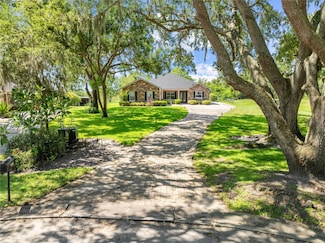 1421 Chisholm Ridge Ct, Saint Cloud, FL 34771