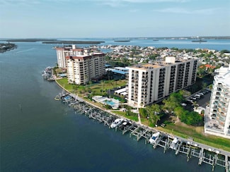 690 Island Way Unit 307, Clearwater Beach, FL 33767