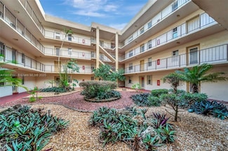 2801 Somerset Dr Unit 201, Lauderdale Lakes, FL 33311