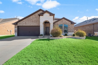 4008 Spur Trail Dr, Denton, TX 76208